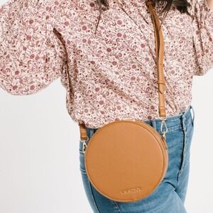 NWT!‎ Fawn Design Circle Bag Brown Vegan Leather Crossbody Changing Clutch